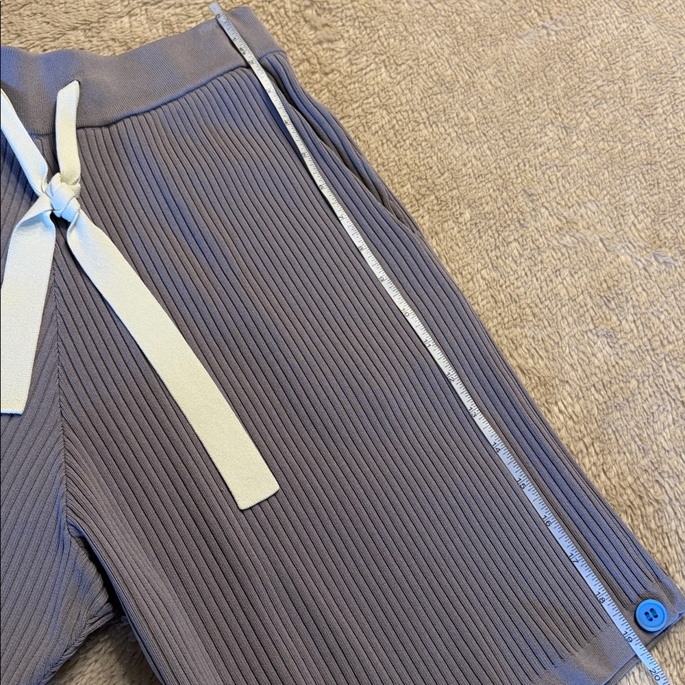 THE DROLL Wool Ribbed Shorts - Picture 6 of 13